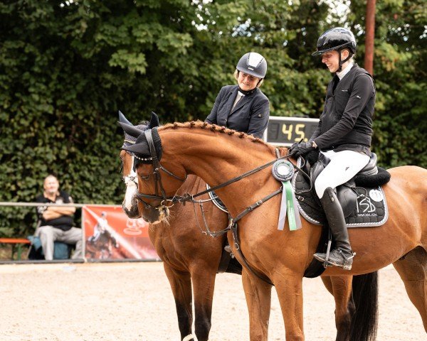 Samantha Joanna Dobelmann