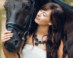 broodmare Walomy 2 (Oldenburg, 2002, from Pik Noir)