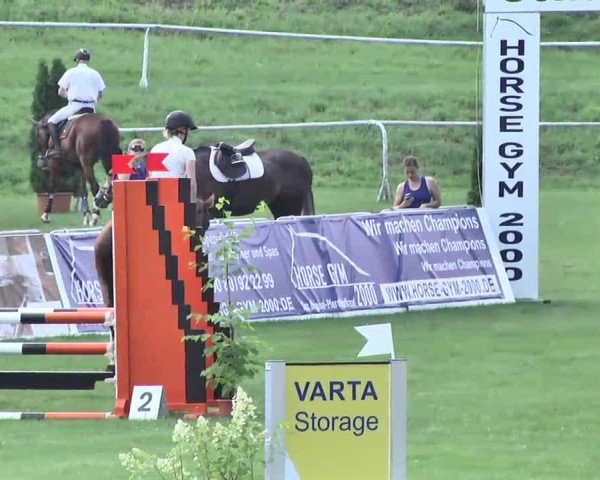 jumper Butts Lillyfee (Hanoverian, 2010, from Graf Top)
