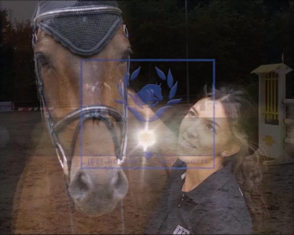 Video von Dakota Blue Girl