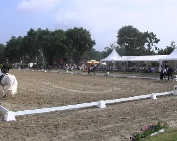 Video of Navignon, Tabaluga Star
