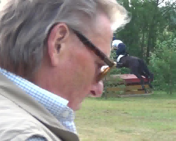 Trakehnerhof Valluhn Vielseitigkeitsturnier
03.-04.08.2013 01 Vielseitigkeitsprüfung KL. A** - Gelände
