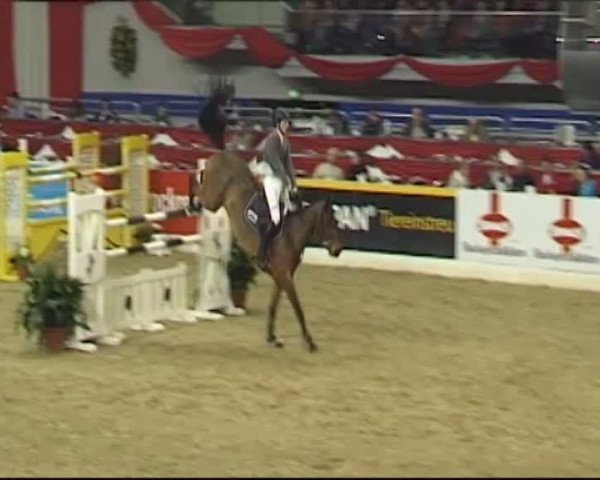 Video of Gut Neuenhofs Bacarole