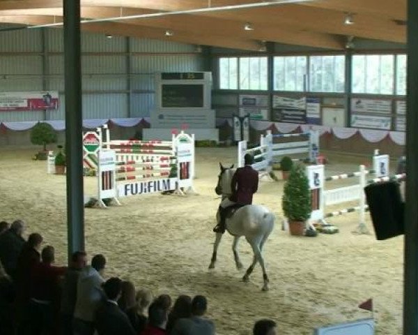 Hallenturnier Goch 2012
Sonntag, den 25.03.2012
22 Springprfg.Kl.S m.St.*