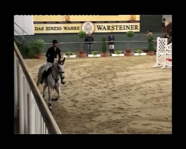 Kleine Trophy des Wartseiner Reitverein e.V.
Samstag,den 12.November 2011
05 Punktespringprfg.Kl.L
1.Abt: Teilnehmer LK 4,5
