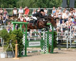 broodmare Weinfee Warna (Westphalian, 2000, from Weinzauber)