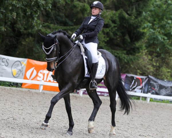 Hannah-Lina Schnell