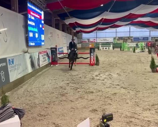 Video of Unairo