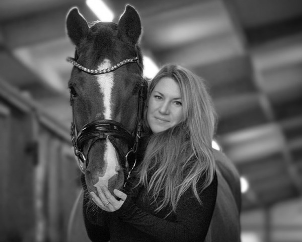 horse La Cosa Nostra (KWPN (Royal Dutch Sporthorse), 2016, from Vivaldi)