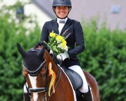 dressage horse Petronella Apfelmus (German Sport Horse, 2015, from Danciano)